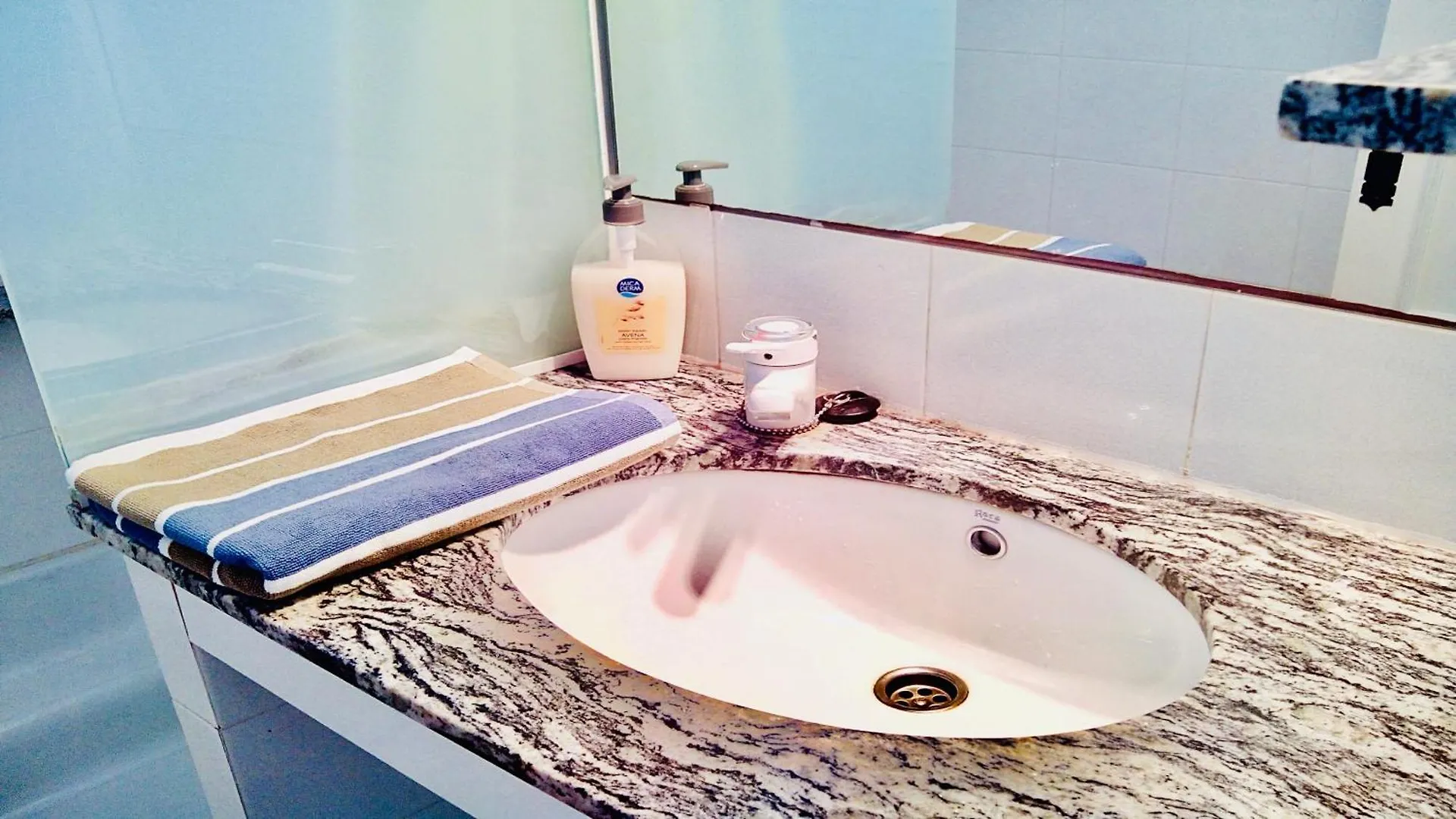 Appartamento ⭑ Sea Views + Private Beach. What Else? ⭑ Tossa de Mar