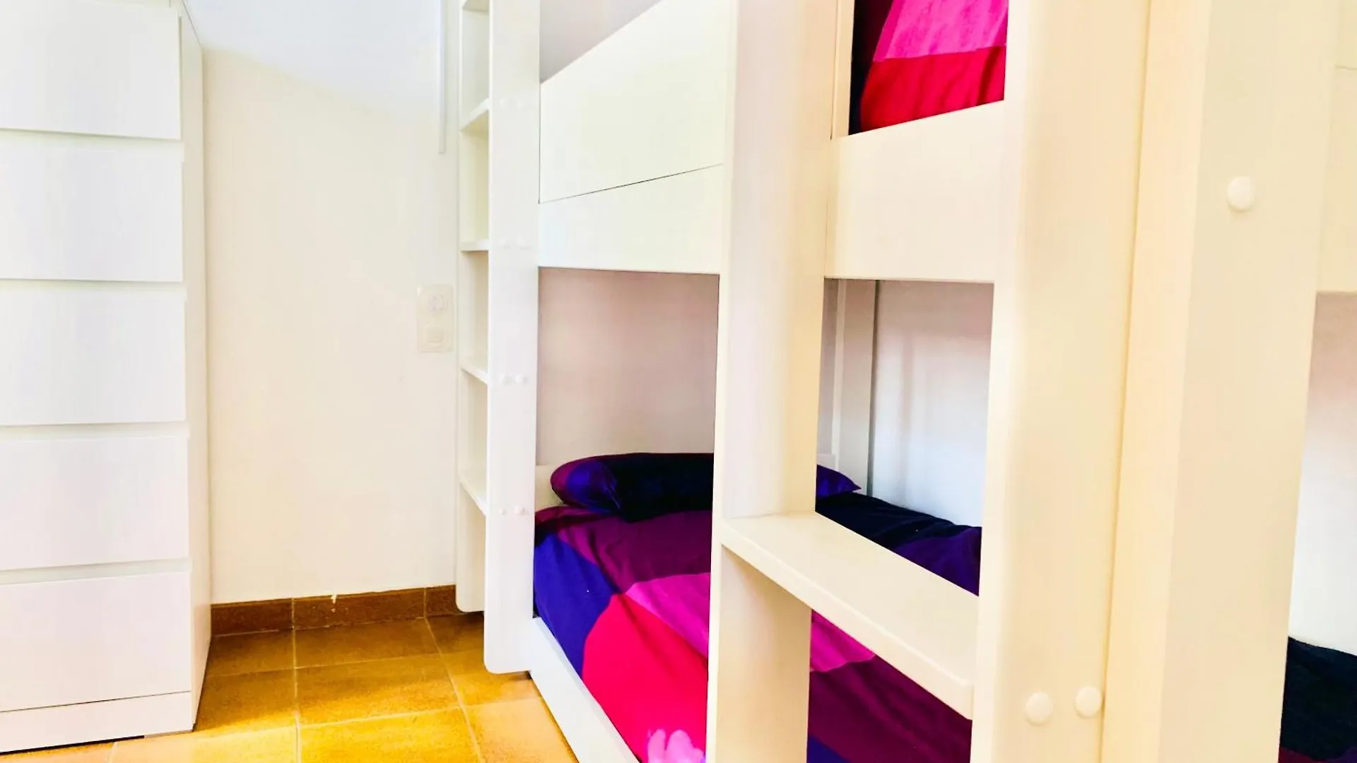 Apartment ⭑ Sea Views + Private Beach. What Else? ⭑ Tossa de Mar